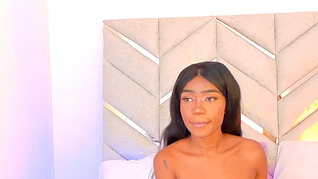 AlanaDoll online show from December 15, 5:40 pm