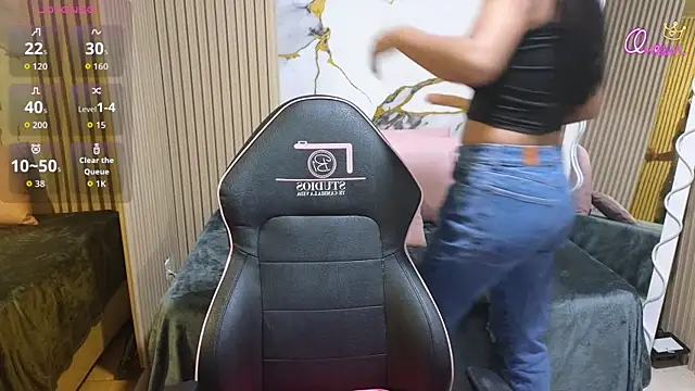 Lexy tay online show from April 6, 11:44 am