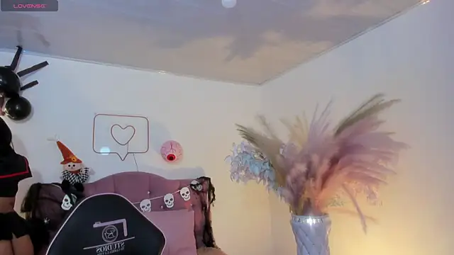 jedah tay online show from November 2, 11:57 am