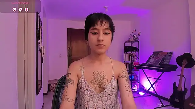 atenea dragon   online show from July 25, 9:55 pm