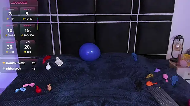 Zoe Vg online show from October 3, 7:52 pm