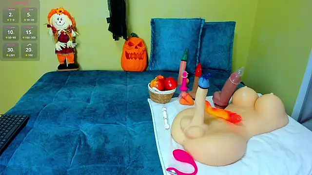 Snapshot of loreen_grey chatting on October 31, 8:24 pm loreen grey online show from October 31, 8:24 pm