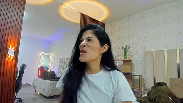 BLUE TAY1 online show from September 21, 11:42 am