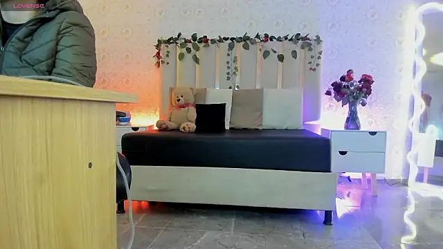 BLUE TAY1 online show from February 9, 11:56 am