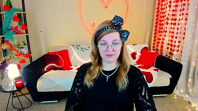 YourUniverser online show from February 10, 9:34 am