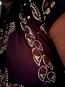 renuga143 online show from September 19, 12:26 pm