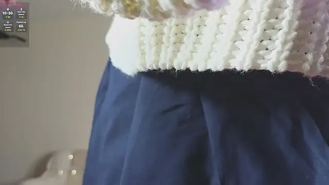 Snapshot of Pixxxis chatting on September 23, 2:10 am Pixxxis online show from September 23, 2:10 am