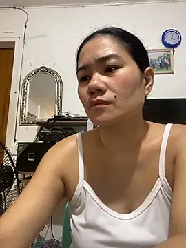 wildpussycat69 online show from October 12, 8:39 am