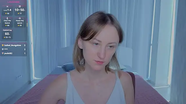 LuluChiiii online show from September 23, 10:46 am