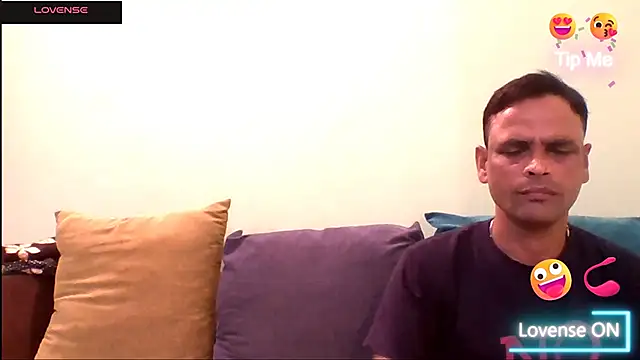 Snapshot of mitali_sanju chatting on October 4, 2:11 pm mitali sanju online show from October 4, 2:11 pm