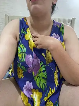 Snapshot of Bold-arabic-vibes chatting on October 22, 5:51 pm Bold-arabic-vibes online show from October 22, 5:51 pm