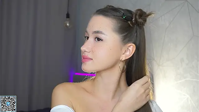 Snapshot of vvillywonka chatting on October 8, 1:54 am vvillywonka online show from October 8, 1:54 am