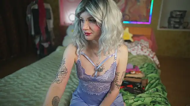 Dia Angel online show from February 16, 8:20 pm