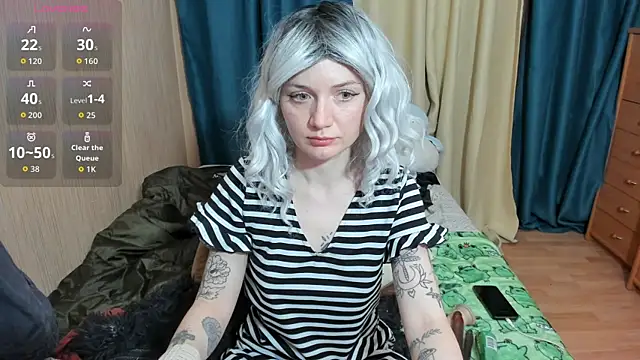 Snapshot of Dia_Angel chatting on October 9, 7:18 pm Dia Angel online show from October 9, 7:18 pm