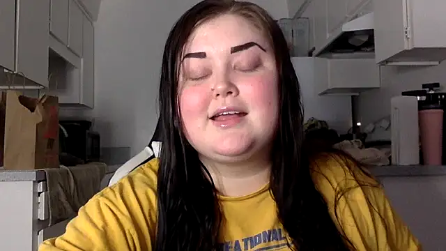 JJbaby1 online show from November 1, 4:33 pm