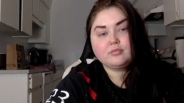 JJbaby1 online show from October 21, 4:00 pm