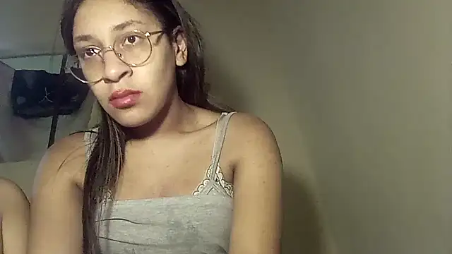 lily blues online show from July 8, 12:13 am