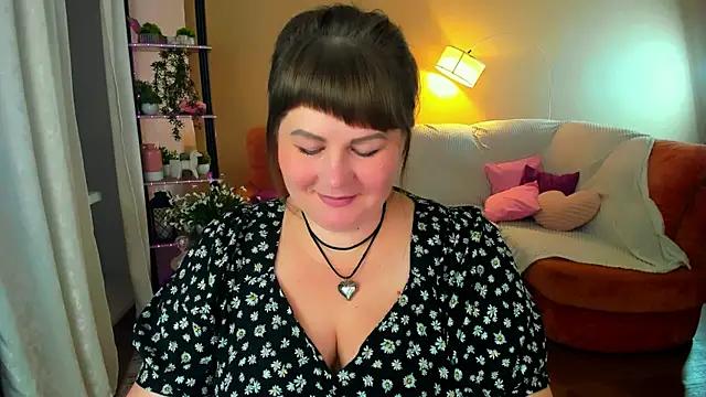 Snapshot of CrystaalStaar chatting on September 13, 7:22 pm CrystaalStaar online show from September 13, 7:22 pm