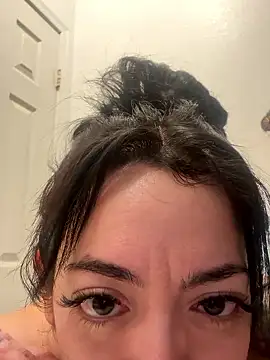 racoonbaby online show from September 29, 7:57 am