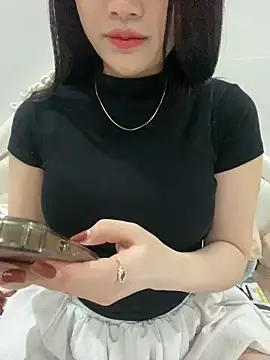 Snapshot of Beiiu_18 chatting on October 18, 9:05 pm Beiiu 18 online show from October 18, 9:05 pm