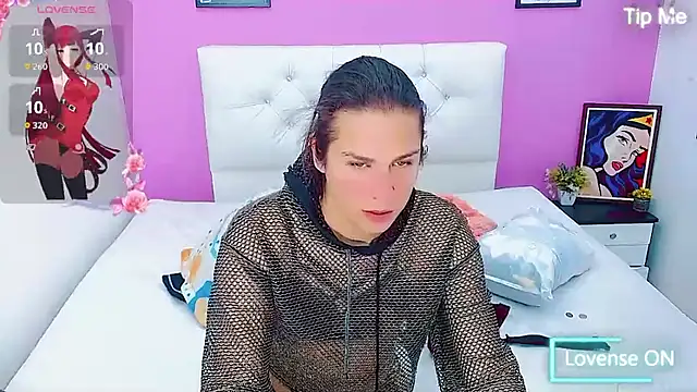 Snapshot of Azley_sweet chatting on September 24, 7:24 pm Azley sweet online show from September 24, 7:24 pm