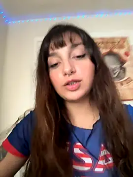 Snapshot of CharmingMaddie chatting on September 29, 7:08 pm CharmingMaddie online show from September 29, 7:08 pm