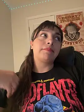 Snapshot of CharmingMaddie chatting on October 16, 11:18 pm CharmingMaddie online show from October 16, 11:18 pm