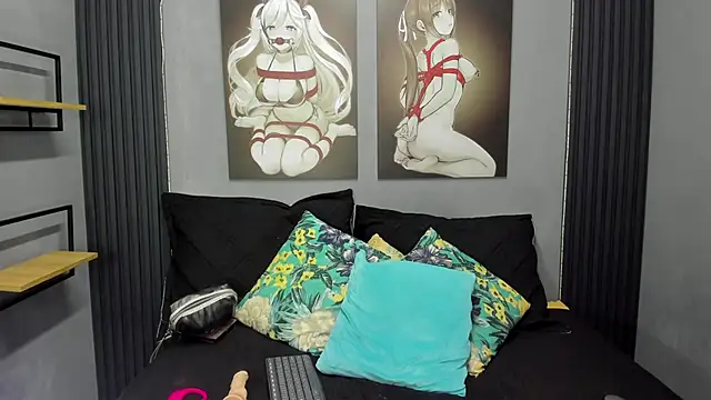 Violett Salvatore online show from November 9, 4:03 pm