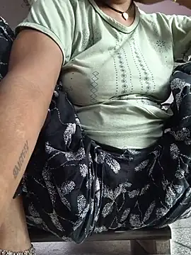 Love-pari077 online show from July 22, 1:28 am