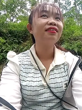 Snapshot of PhayPhay123 chatting on October 15, 6:05 am PhayPhay123 online show from October 15, 6:05 am