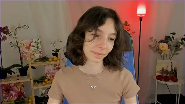 EmmanuellBrown online show from January 9, 4:17 am