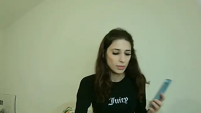 ASAIN VIRGIN ARIA online show from March 18, 8:03 pm