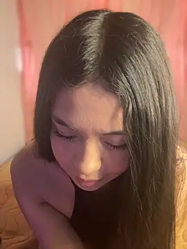 emma fiore4  online show from September 16, 9:01 pm