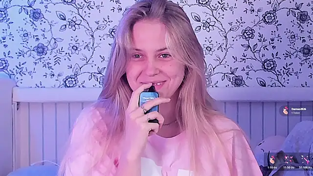 AngelAnty online show from May 31, 3:18 pm