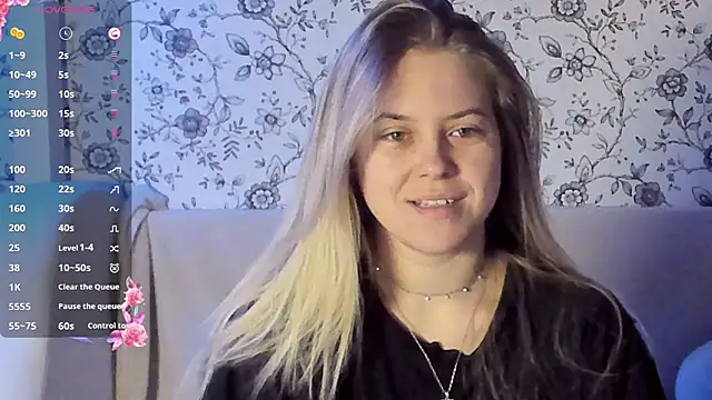 AngelAnty online show from December 18, 2:00 pm