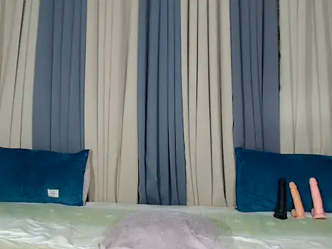 Jadehotcum online show from March 14, 6:20 pm