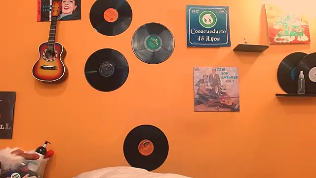 meisevil77 online show from January 8, 2:04 am