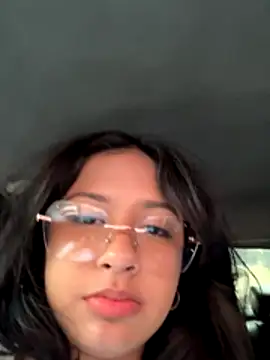 lynn9000 online show from November 28, 7:39 pm