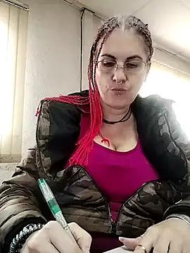 est 82 online show from October 7, 8:08 am