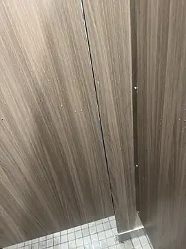 reinagotthroat online show from February 18, 11:42 am