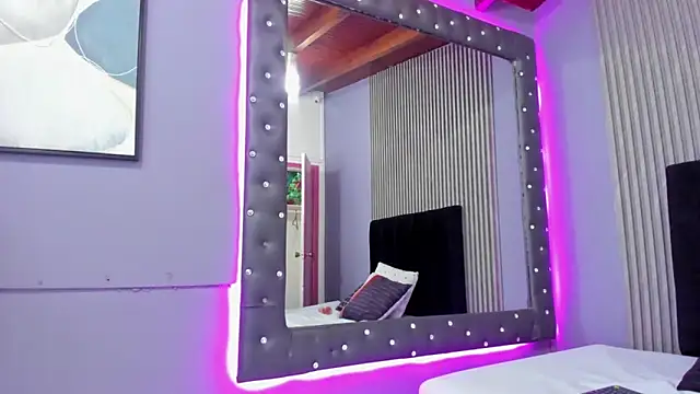 Sex samantha online show from November 24, 1:13 pm