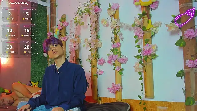 spicy adonhis online show from September 17, 12:36 pm