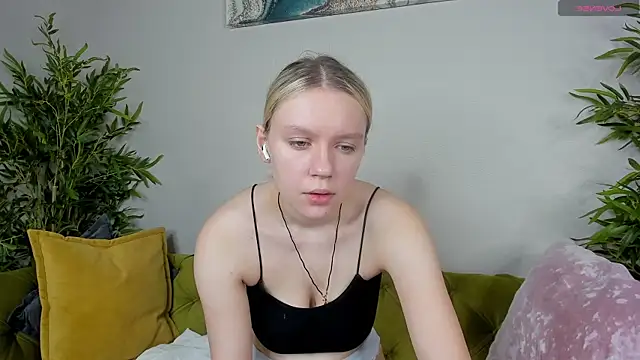 Snapshot of Casey_Miller chatting on October 4, 1:22 am Casey Miller online show from October 4, 1:22 am