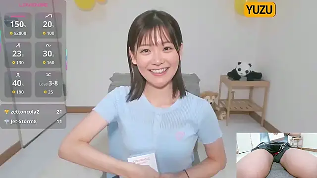 Snapshot of yuzukichi_jp chatting on October 3, 11:15 am yuzukichi jp online show from October 3, 11:15 am