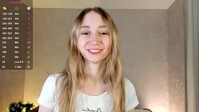 Snapshot of BeatrixHiett chatting on October 14, 3:09 am BeatrixHiett online show from October 14, 3:09 am