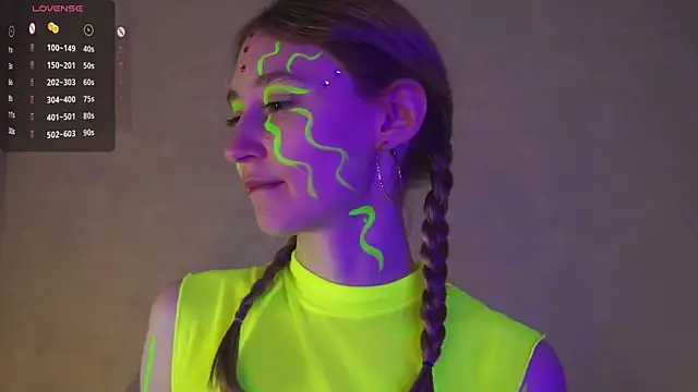 Snapshot of BeatrixHiett chatting on October 5, 4:06 am BeatrixHiett online show from October 5, 4:06 am