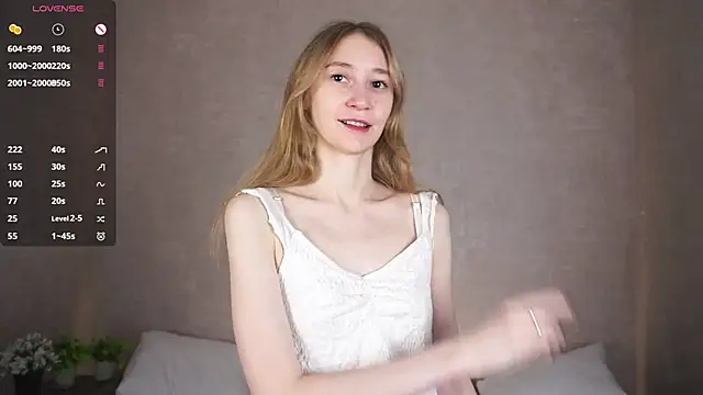 Snapshot of BeatrixHiett chatting on September 23, 2:54 am BeatrixHiett online show from September 23, 2:54 am