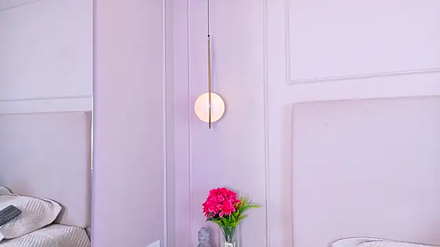 Snapshot of ZoehAngel chatting on September 24, 2:05 pm ZoehAngel online show from September 24, 2:05 pm