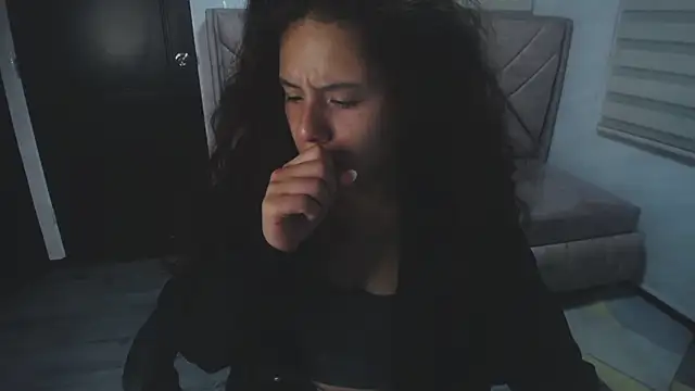 Snapshot of Velvet_Moon_V chatting on October 8, 1:15 pm Velvet Moon V online show from October 8, 1:15 pm