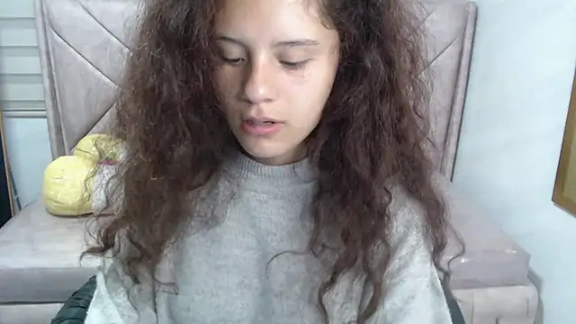 Snapshot of Velvet_Moon_V chatting on September 19, 1:21 pm Velvet Moon V online show from September 19, 1:21 pm